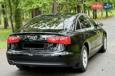 Седан Audi A6 2012 в 