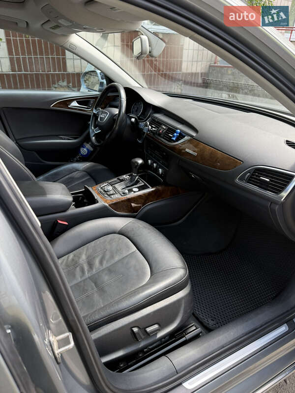 Седан Audi A6 2012 в Киеве