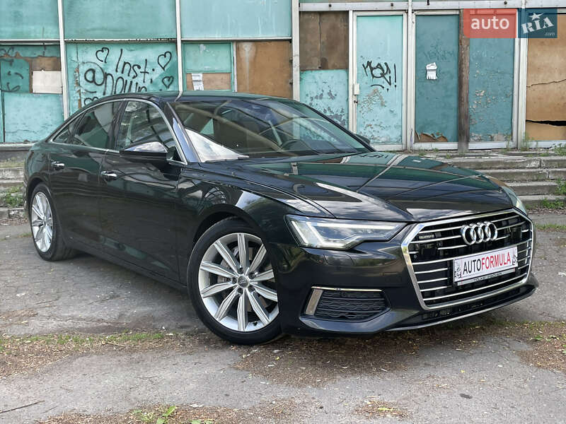 Седан Audi A6 2018 в 