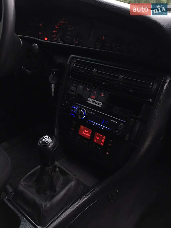 Універсал Audi A6 1995 в Волочиську