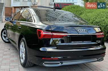 Седан Audi A6 2022 в Киеве