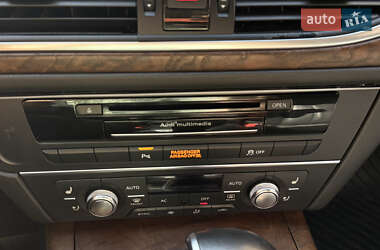 Седан Audi A6 2012 в 