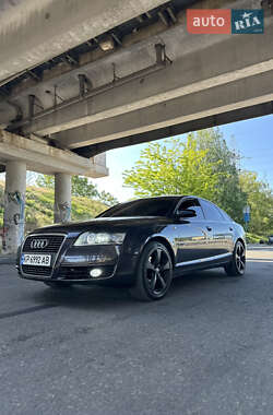 Седан Audi A6 2004 в 