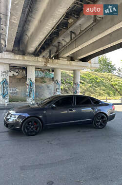Седан Audi A6 2004 в 