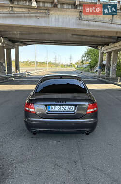 Седан Audi A6 2004 в 