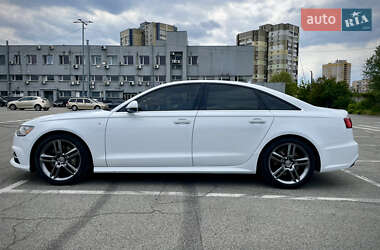 Седан Audi A6 2016 в 