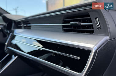 Універсал Audi A6 2019 в 