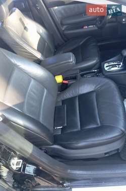 Седан Audi A6 2000 в 