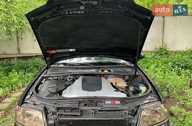 Седан Audi A6 2000 в 
