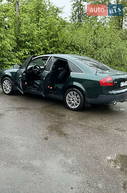 Седан Audi A6 2001 в 