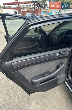 Седан Audi A6 2003 в 