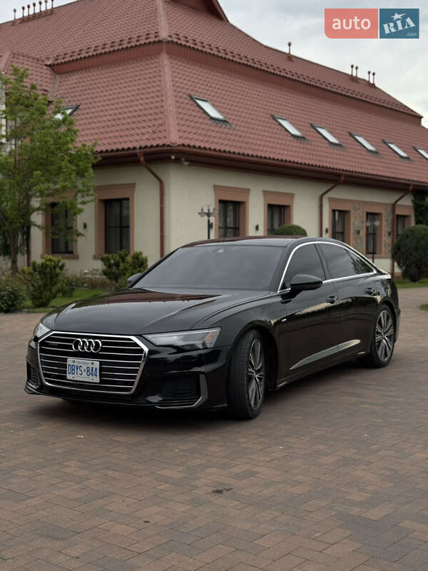 Седан Audi A6 2019 в 