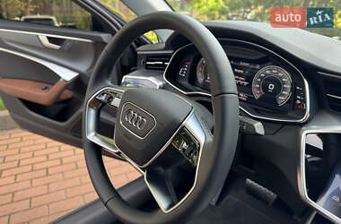 Седан Audi A6 2023 в 
