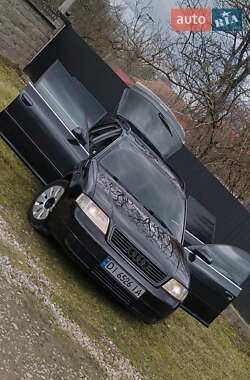 Универсал Audi A6 2000 в Вижнице
