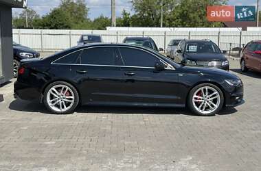 Седан Audi A6 2015 в 