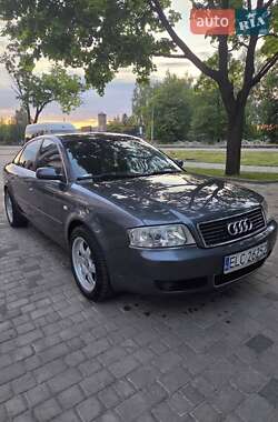 Седан Audi A6 2004 в Березному