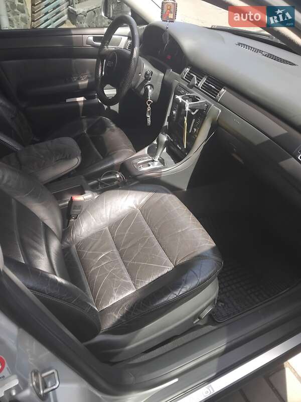 Универсал Audi A6 2002 в Ровно
