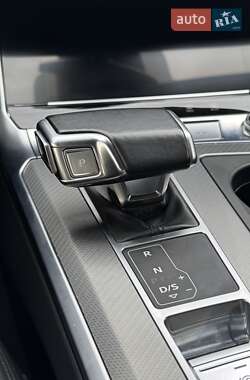 Седан Audi A6 2020 в 
