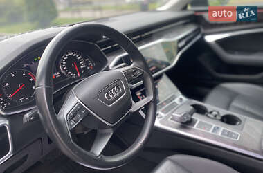 Седан Audi A6 2021 в 