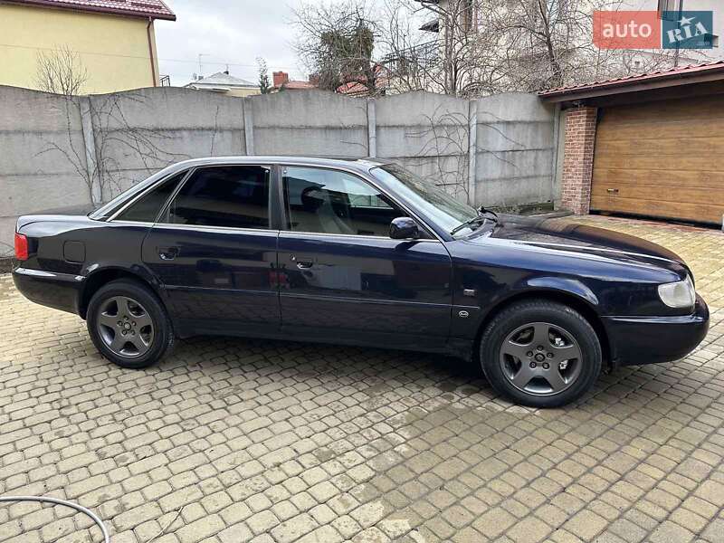 Седан Audi A6 1997 в Львове