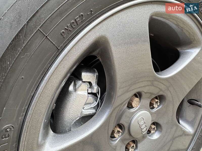 Седан Audi A6 1997 в Львове