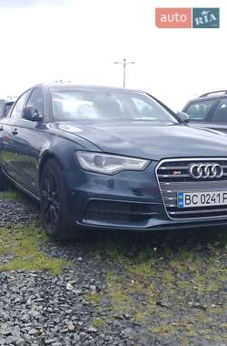 Седан Audi A6 2013 в 