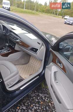 Седан Audi A6 2013 в 