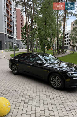 Седан Audi A6 2021 в 