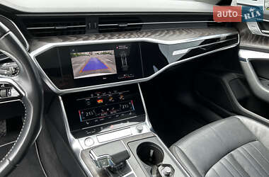 Седан Audi A6 2019 в 