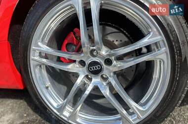 Седан Audi A6 2018 в 