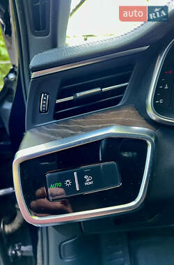Седан Audi A6 2018 в 