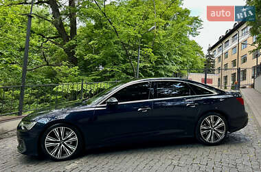 Седан Audi A6 2018 в 