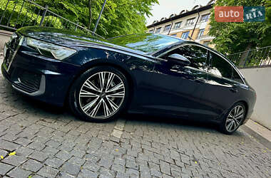 Седан Audi A6 2018 в 