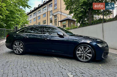 Седан Audi A6 2018 в 