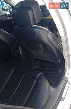 Универсал Audi A6 2011 в 