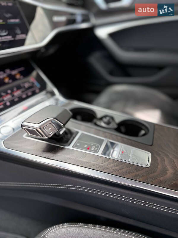 Седан Audi A6 2018 в Киеве