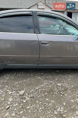 Седан Audi A6 1999 в 