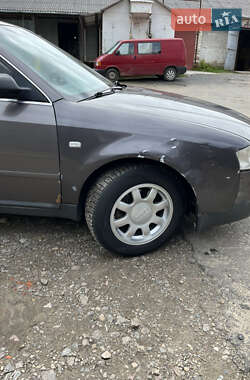 Седан Audi A6 1999 в 