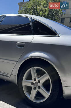Седан Audi A6 2004 в 