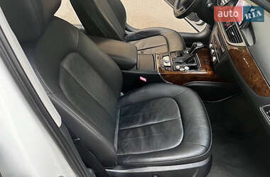 Седан Audi A6 2015 в 