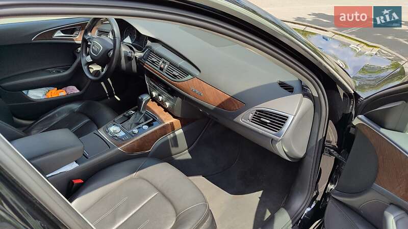 Седан Audi A6 2016 в Днепре