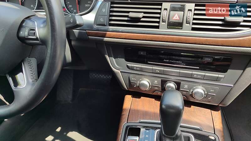 Седан Audi A6 2016 в Днепре