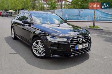 Седан Audi A6 2016 в 
