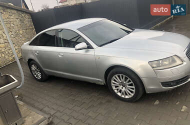 Седан Audi A6 2004 в 