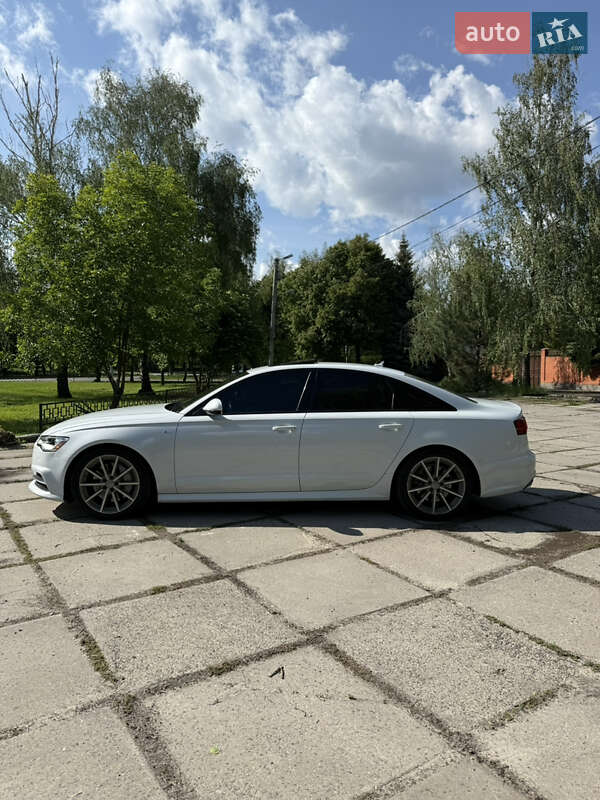 Седан Audi A6 2016 в Харькове