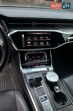 Седан Audi A6 2018 в 