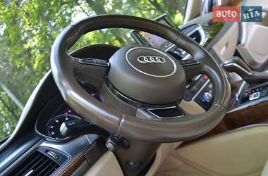 Седан Audi A6 2015 в 