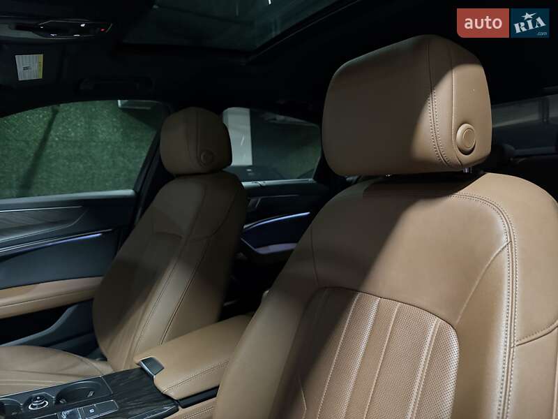 Седан Audi A6 2018 в Киеве
