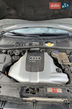 Универсал Audi A6 2004 в 