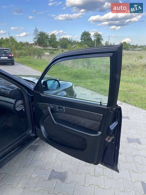 Седан Audi A6 1997 в Яворове